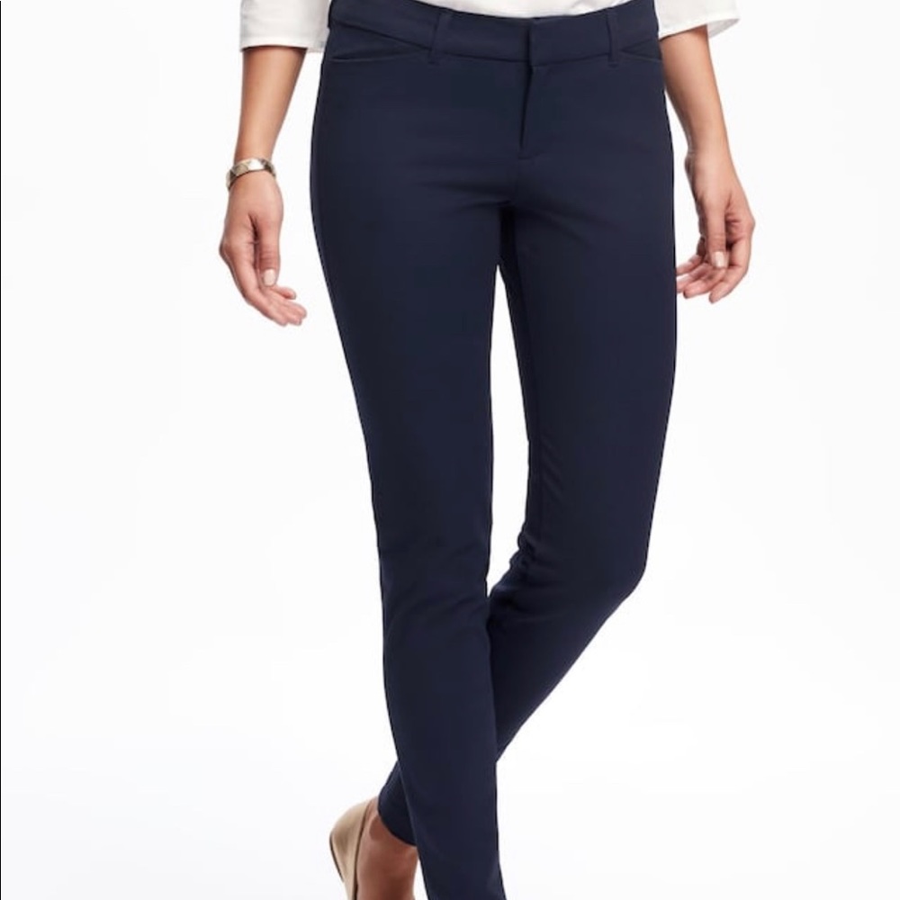 Old Navy Mid rise pixie pant navy NWT